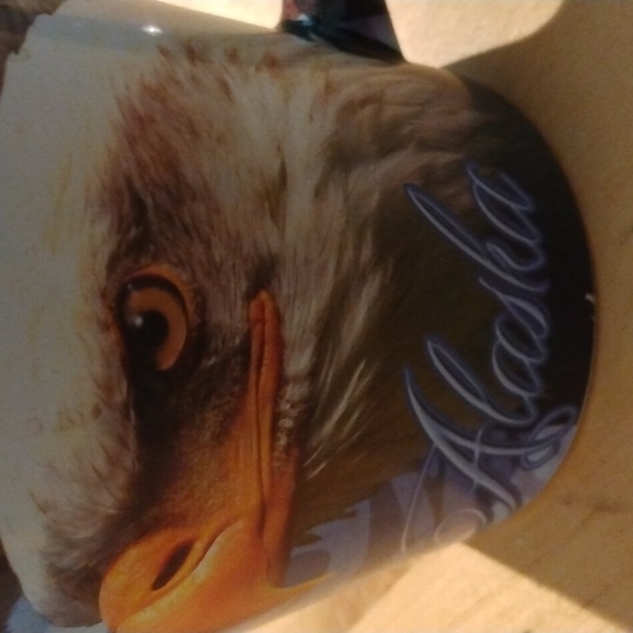 Coffee or Tea Cup Alaska with Eagle Print - Picture 3 of 13